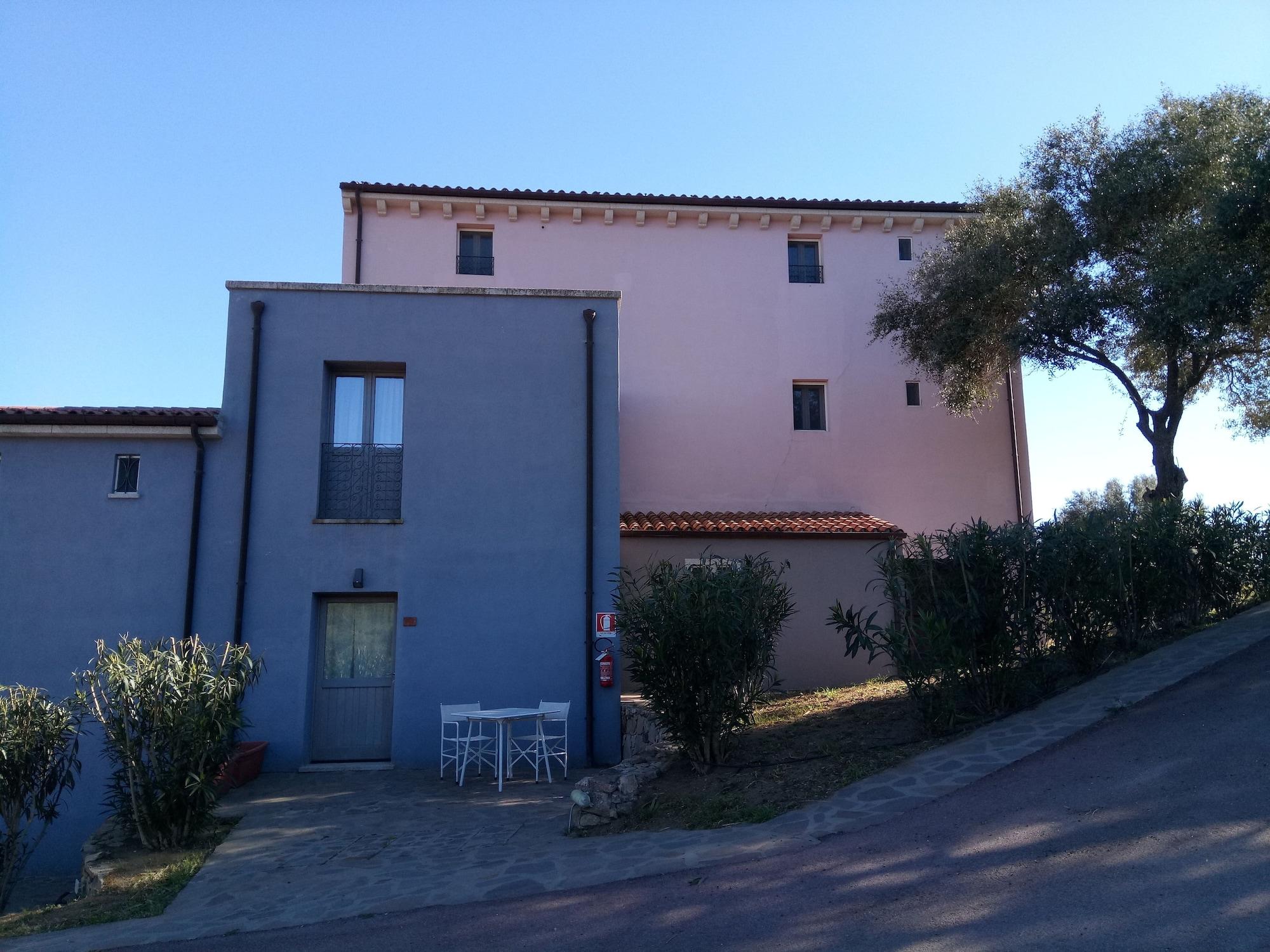 Liscia Country Relais Pensionat Sant'Antonio di Gallura Eksteriør billede