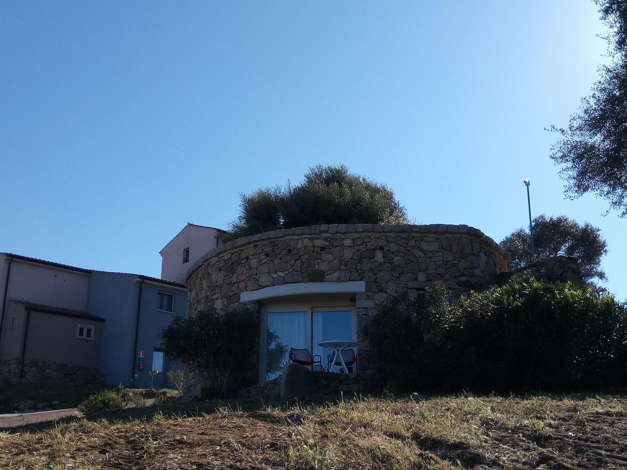 Liscia Country Relais Pensionat Sant'Antonio di Gallura Eksteriør billede