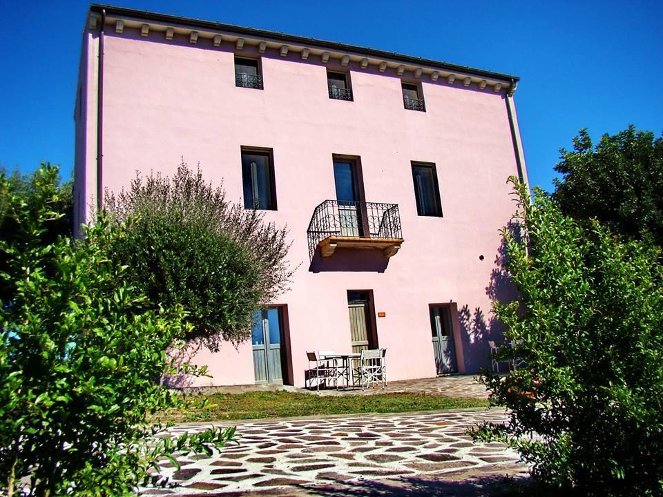 Liscia Country Relais Pensionat Sant'Antonio di Gallura Eksteriør billede